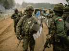 Unia Europejska przyspiesza zbrojenia. Powstają nowe programy i projekt „wojskowego Schengen”