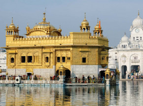 Indie: mężczyzna śmiertelnie pobity za rzekomą próbę świętokradztwa