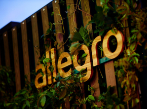 Pierwsze w Polsce ,,zielone" automaty paczkowe Allegro