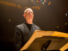 J.K. Simmons jako Święty Mikołaj na nowych zdjęciach z planu „Red One”