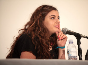 Rebecca Black wydaje debiutancki album
