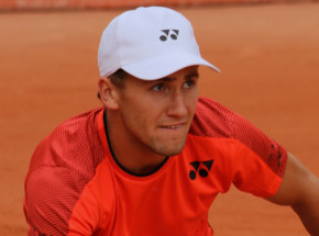Tenis - ATP Genewa: Ruud lepszy od Shapovalova