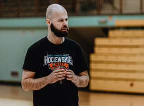 Marek Popiołek o pracy w nowym klubie i komentowaniu meczów w Polsacie [WYWIAD]