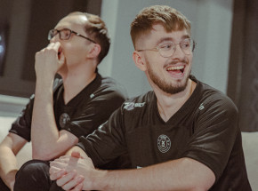 MajorRMR: 9ine jedno zwycięstwo od awansu!