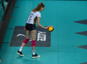 Karuzela transferowa: Czyrniańska w Eczacibasi, seria pożegnań w Radomce