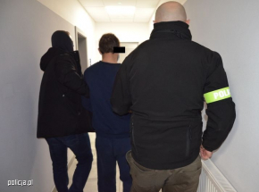 Wejherowo: brutalnie pobili, a potem porzucili mężczyznę na ulicy