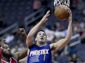 NBA: Suns pokonali Clippers i są bliscy awansu do wielkiego finału 