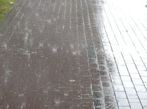 Przekroczenie stanów alarmowych na Odrze – IMGW ostrzega