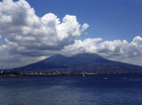 Włochy: turysta wpadł do krateru Wezuwiusza