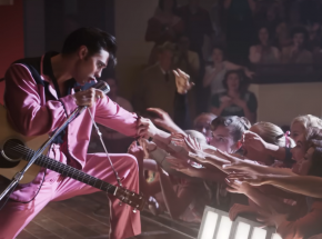 Najbardziej błyszcząca miednica Ameryki. „Elvis” [RECENZJA]
