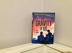 "The Gravity of Us" [RECENZJA]