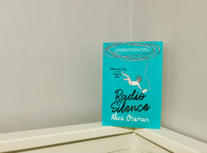 „Radio Silence” Alice Oseman [RECENZJA]