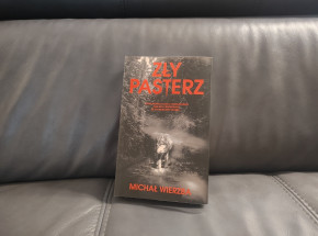 Świetny "Zły pasterz" Michała Wierzby [recenzja]