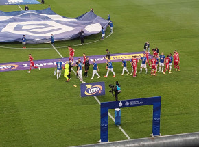 PKO Ekstraklasa: pogrom w Poznaniu, Lechia na kolanach