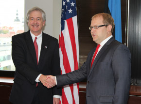 Szef CIA: „Nie można lekceważyć ryzyka użycia broni jądrowej przez Rosję”