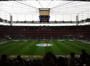 Bundesliga: Andre Silva kontra Robert Lewandowski w hicie 22. kolejki!