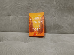 To nie thriller - recenzja „Będę tobą" Janelle Brown
