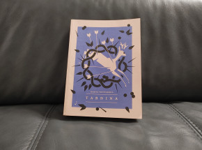 Ileż można podobać się światu? Recenzja „Tarniny”  Marty Kucharskiej