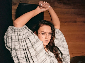 Ewa Farna wspiera WOŚP i ogłasza nową płytę