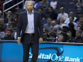 NBA: Mavericks wyrównują stan serii, 76ers oraz Warriors dominują