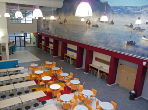 Lyon: demonstracje rolników przeciwko bezmięsnym posiłkom w stołówkach szkolnych