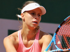 Tenis - WTA Miami: ważne zwycięstwo Magdy Linette w pierwszej rundzie