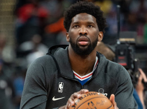 NBA: kosmiczna noc Embiida, zacięta walka na zachodzie