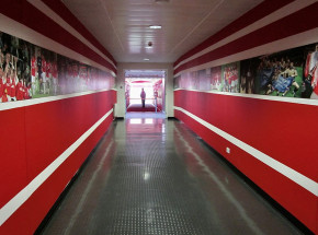 Piłka nożna kobiet: derby północnego Londynu dla Arsenalu, rekord frekwencji na The Emirates