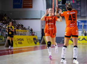 EHF Liga Mistrzyń: mocne odbicie od ściany na otwarcie, Zagłębie przegrało z Krim