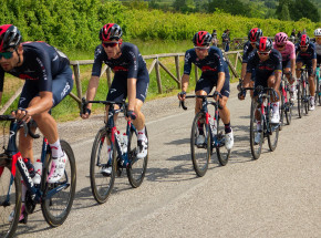 Giro d'Italia: Paret-Peintre pierwszy na czwartym etapie