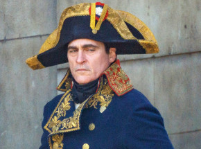 Oto Joaquin Phoenix jako Napoleon Bonaparte w nowym filmie Ridleya Scotta