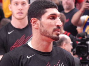 NBA: noc blowoutów w lidze, rekord Enesa Kantera