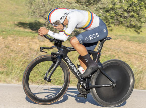 Volta ao Algarve: czasówka dla Kuenga, wyścig dla Martineza