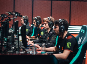 LEC: Fnatic deklasują Rogue i wchodzą do finału