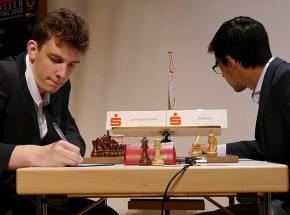 Szachy - Turniej Kandydatów: kolejne remisy i trzecie miejsce Jana-Krzysztofa Dudy