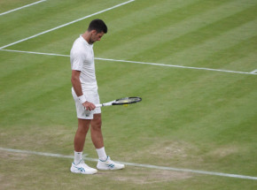 Wimbledon: Novak Djoković i Jannik Sinner pierwszymi półfinalistami