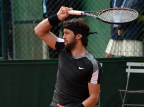 Tenis - ATP: Basilaszwili i Ramos z kolejnymi tytułami