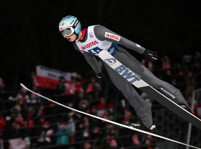 Skoki narciarskie - LGP: Paweł Wąsek ponownie na podium w Rasnovie