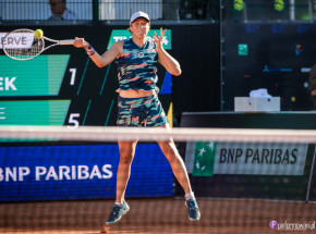 WTA Dubai: trwa zwycięska passa Igi Świątek