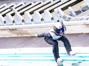 Skoki narciarskie - PK: zwycięstwo Nory Midtsundstad na inaugurację, dobry konkurs Cieślar