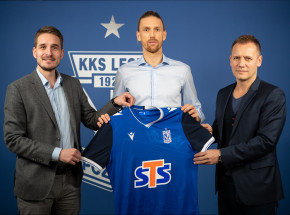 PKO Ekstraklasa: Bartosz Salamon piłkarzem Lecha Poznań