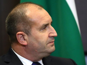 R. Radew: Ukraina nalega na kontynuowanie wojny z Rosją, a Europa za to wszystko płaci