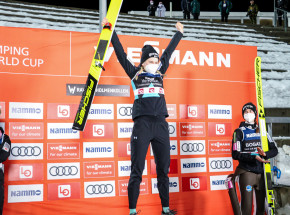 Skoki narciarskie - LGP: Kriznar niepokonana w Rasnovie. Polki poprawnie