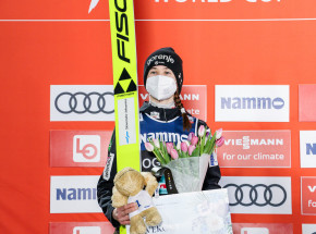 Skoki narciarskie - PŚ: słoweńska dominacja w finałowym konkursie