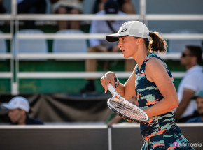WTA Finals: Świątek z kompletem zwycięstw