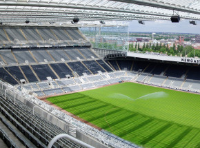 Premier League: pięć goli, czerwona kartka i dramatyczne sceny na trybunach