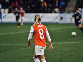 Piłka nożna kobiet: ważne zwycięstwo Arsenalu, Liga Mistrzyń wraca do północnego Londynu