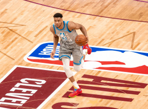 NBA: zwycięstwo Bucks po dogrywce, triple-double Giannisa