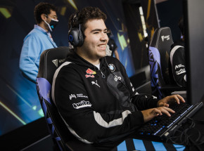 LCS: Cloud9 zostaje w play-offach; 3:0 w serii na Golden Guardians