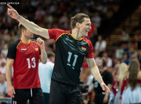 Siatkówka - kw. IO: Amerykanie, Polacy i Japończycy już w Paryżu, arcyciekawa sytuacja w Brazylii